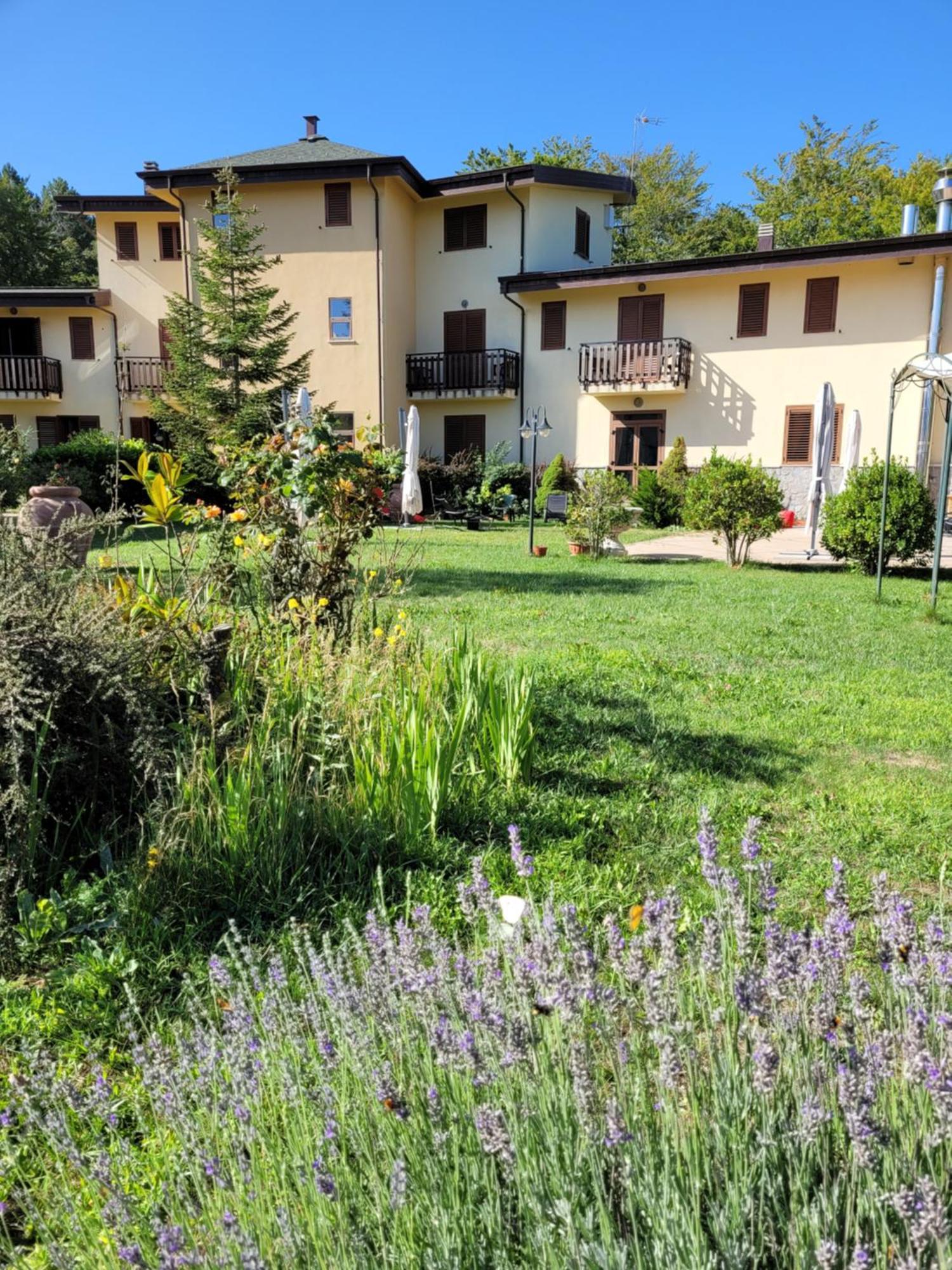 Park Hotel Bellavista Gambarie dʼAspromonte Exterior foto